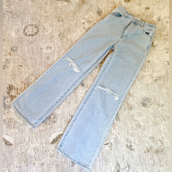 Rolla’s Heidi straight loose high rise denim size 25 Aussie 7 ripped knee style - Picture 1 of 15